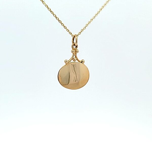 14 kt Yellow Gold Custom Oval Pendant